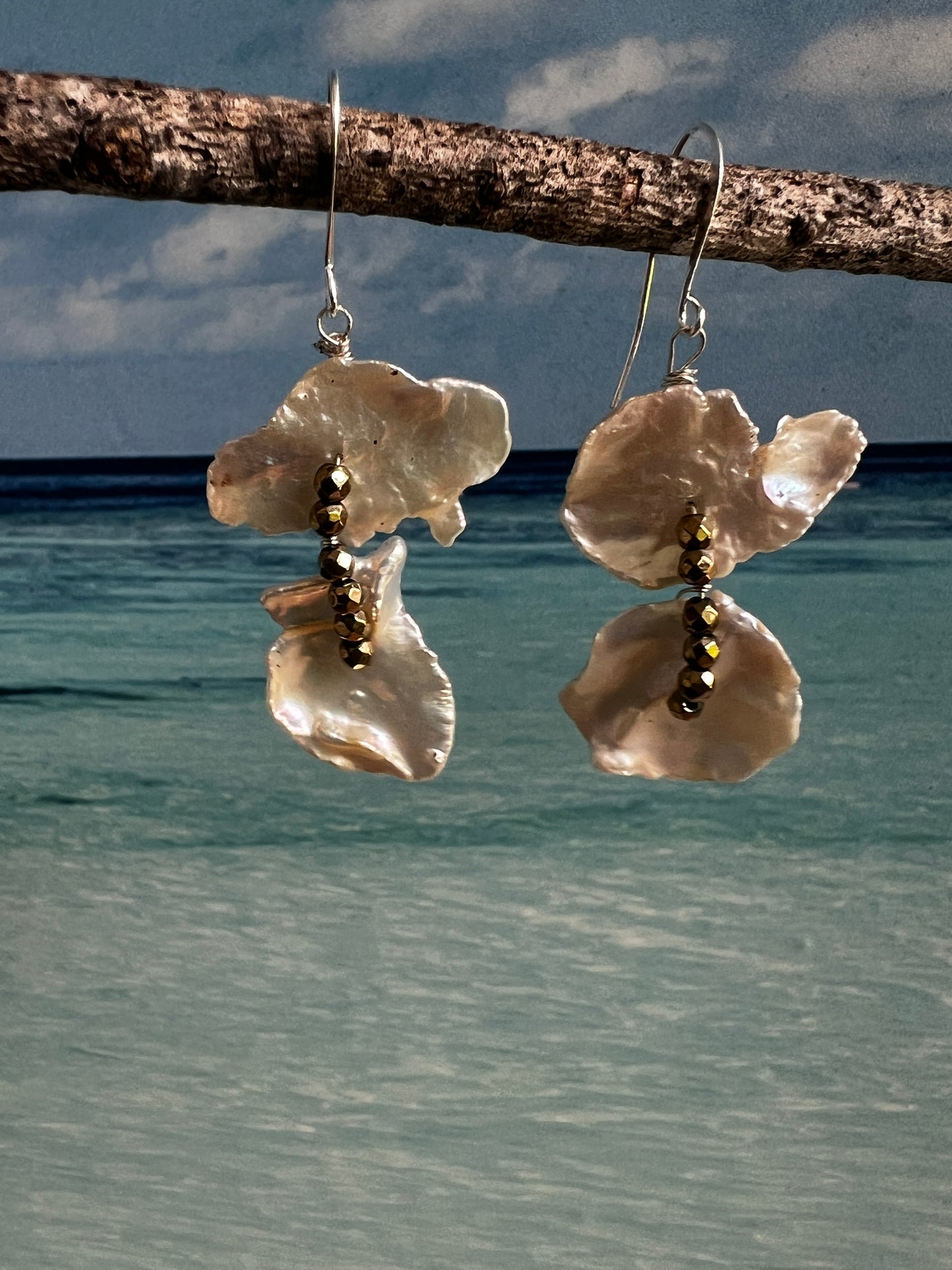 Twin Pearls