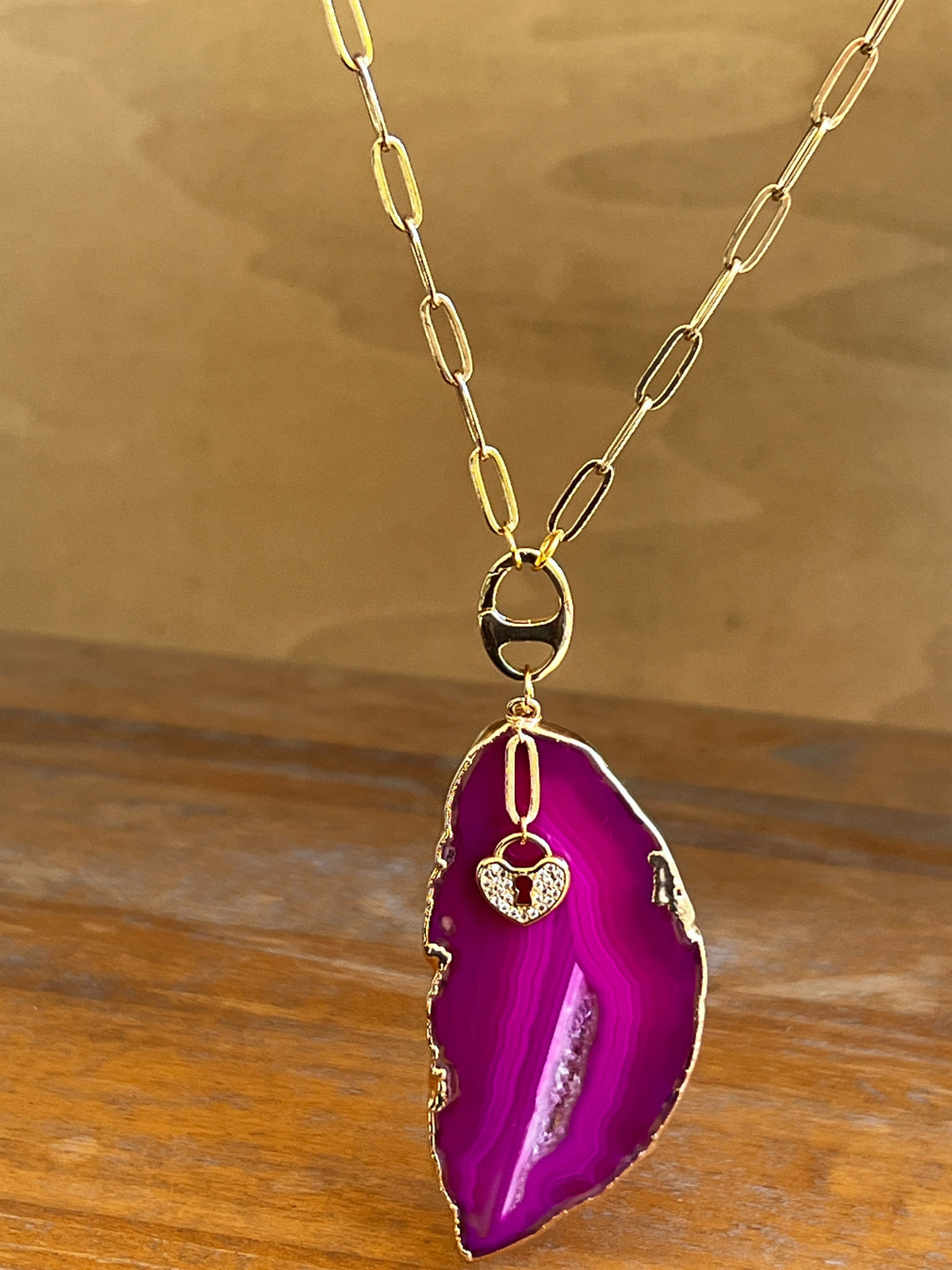 Life necklace